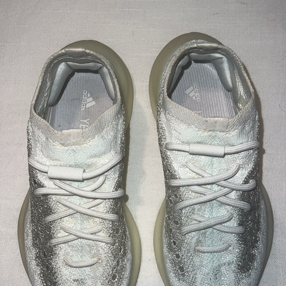 Yeezy - Picture 3 of 6